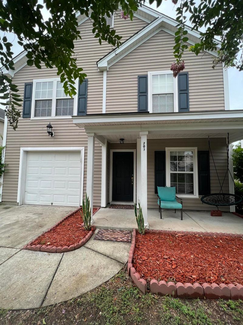 203 Emerald Isle Dr, Moncks Corner, SC 29461