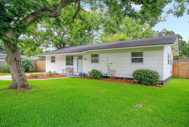 1509 Juniper St, Charleston, SC 29407