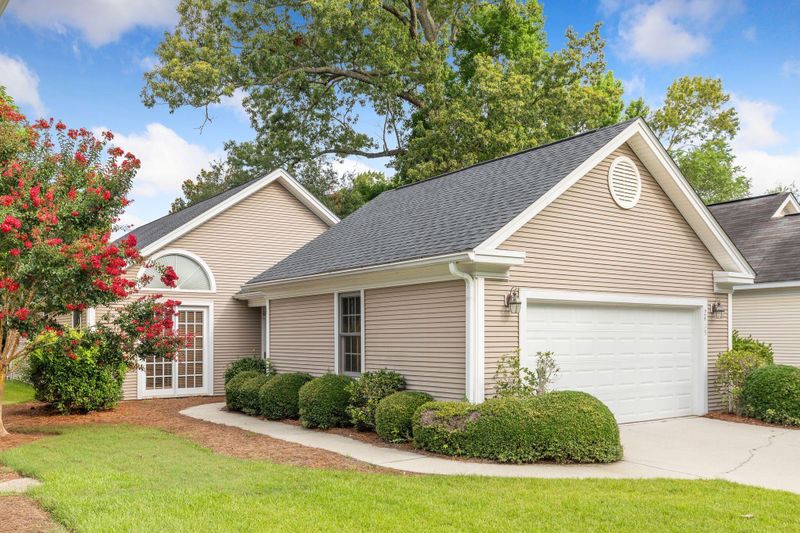 2415 Tuscany Dr, North Charleston, SC 29406