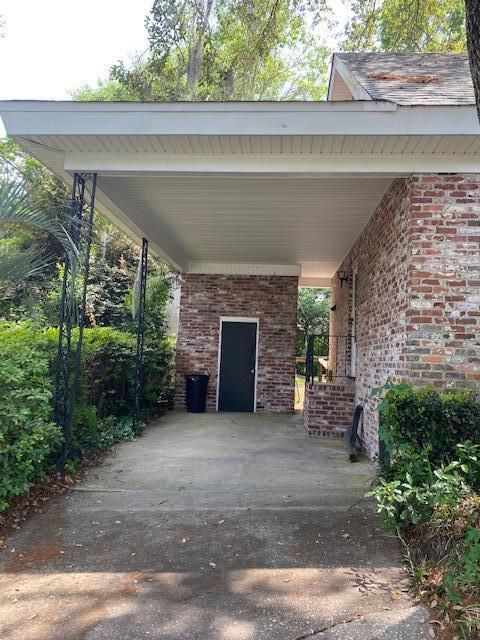 911 S Shem Dr, Mount Pleasant, SC 29464