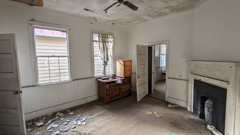 65 South St, Charleston, SC 29403