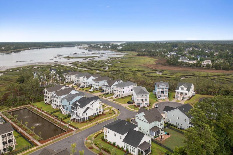 2990 Clearwater Dr, Mount Pleasant, SC 29466