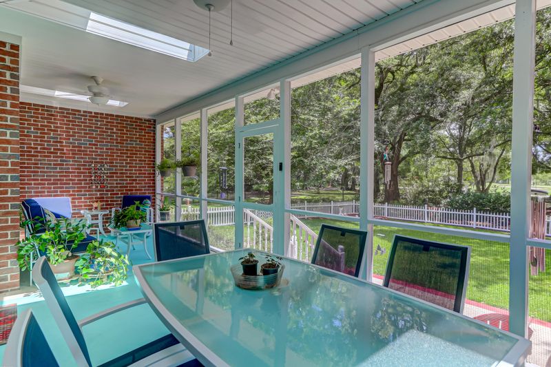 46 Ripplemoor Ln, Charleston, SC 29414
