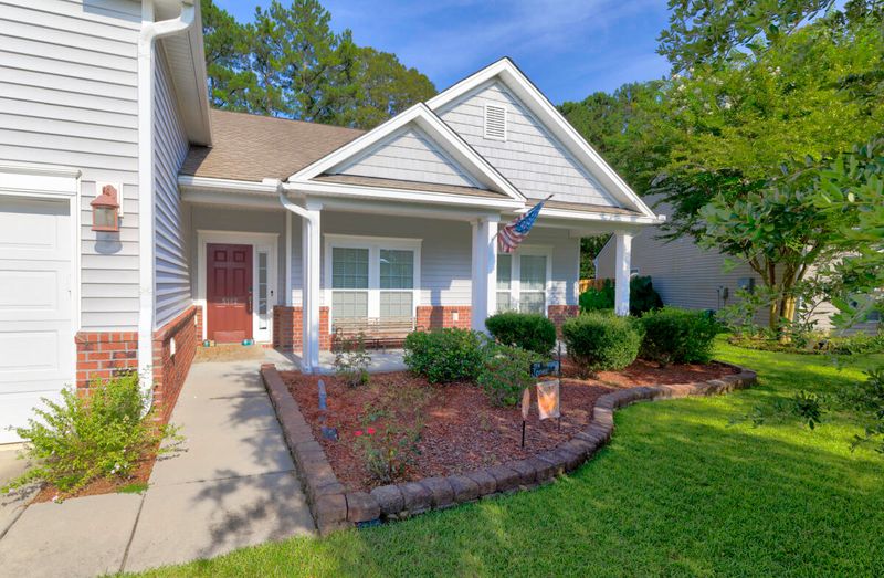 5142 Blair Rd, Summerville, SC 29483