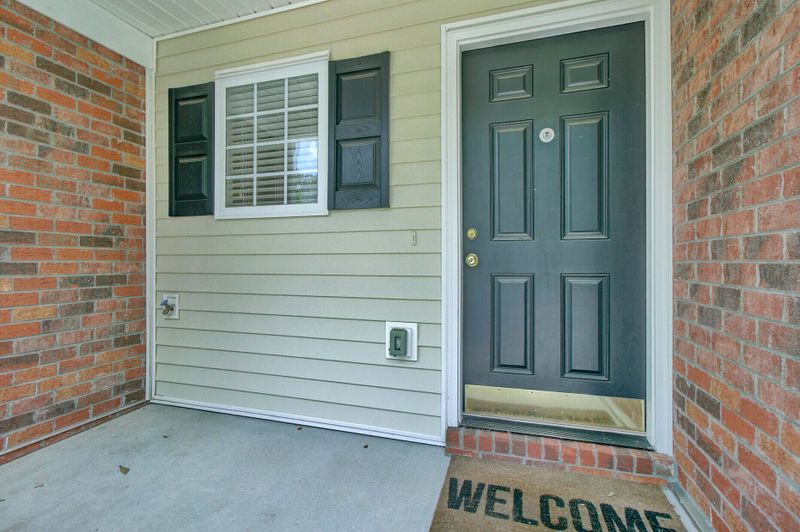 214 Darcy Ave, Goose Creek, SC 29445
