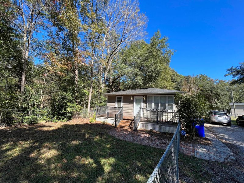 9556 Koester Rd, Ladson, SC 29456