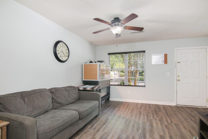 507 Stinson Dr #7a, Charleston, SC 29407
