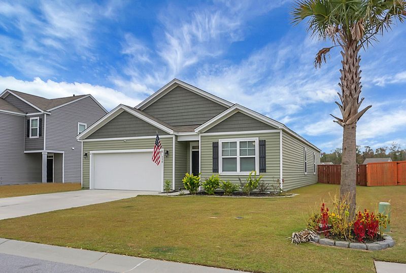 330 Knawl Rd, Moncks Corner, SC 29461