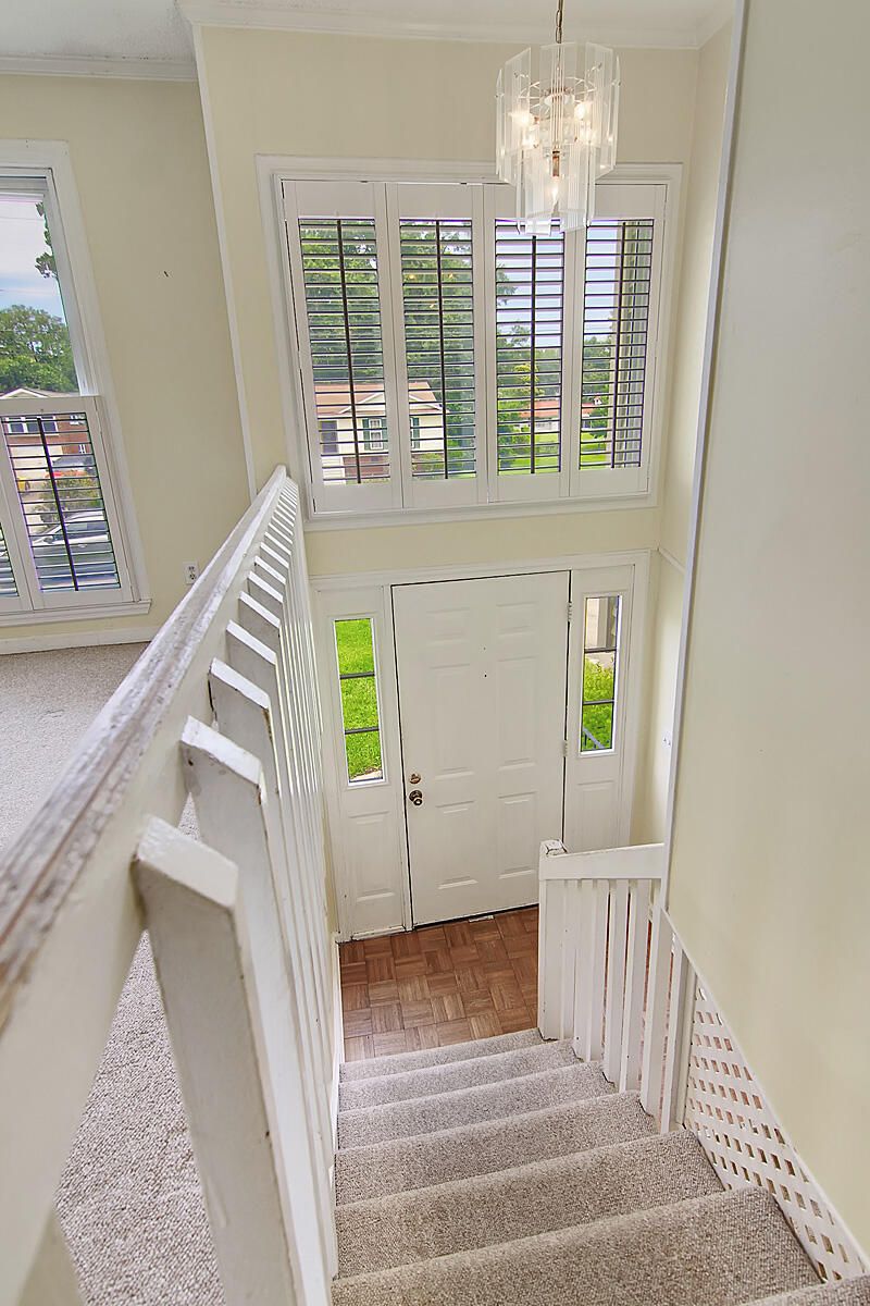1241 Fort Dr, Hanahan, SC 29410