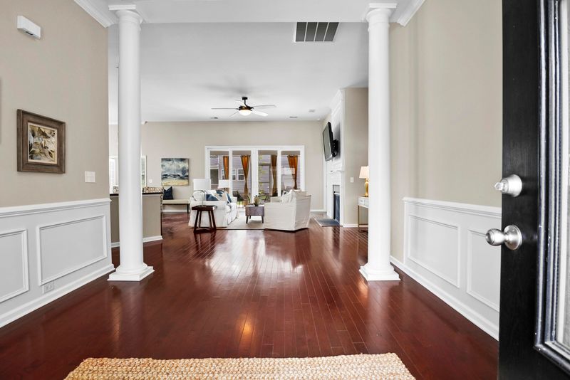 2409 Hummingbird Ln, Summerville, SC 29483