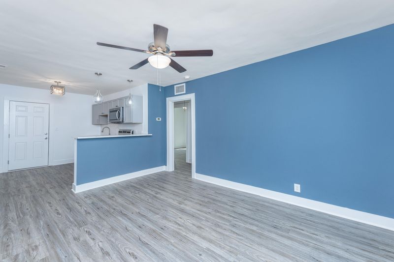 3989 Gary Dr, North Charleston, SC 29405