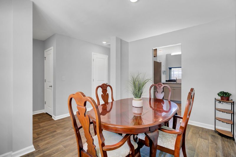 9790 Transplanter Cir, Ladson, SC 29456