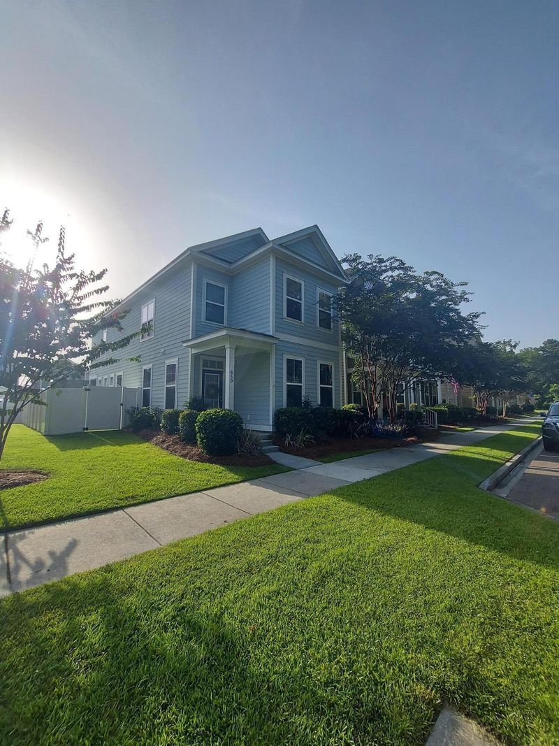 850 Rue Dr, Charleston, SC 29414