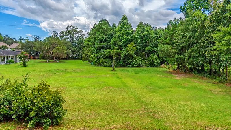 1065 Theodore Rd, Mount Pleasant, SC 29429