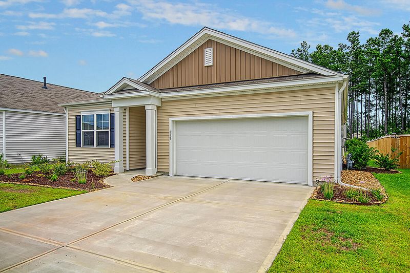 188 Greenwich Dr, Summerville, SC 29486