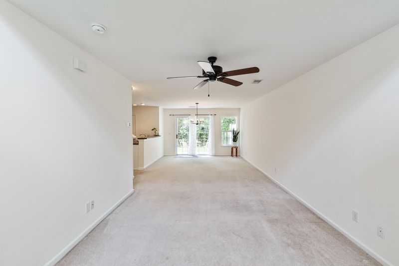 9140 Maple Grove Dr, Summerville, SC 29485
