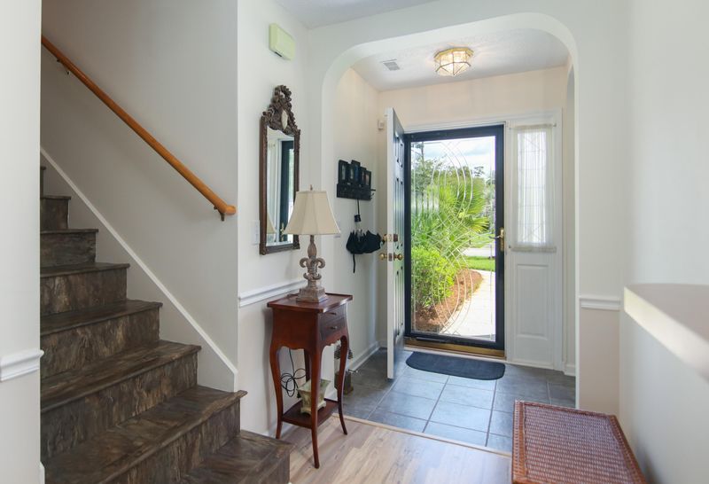 103 Creekside Dr, Summerville, SC 29485