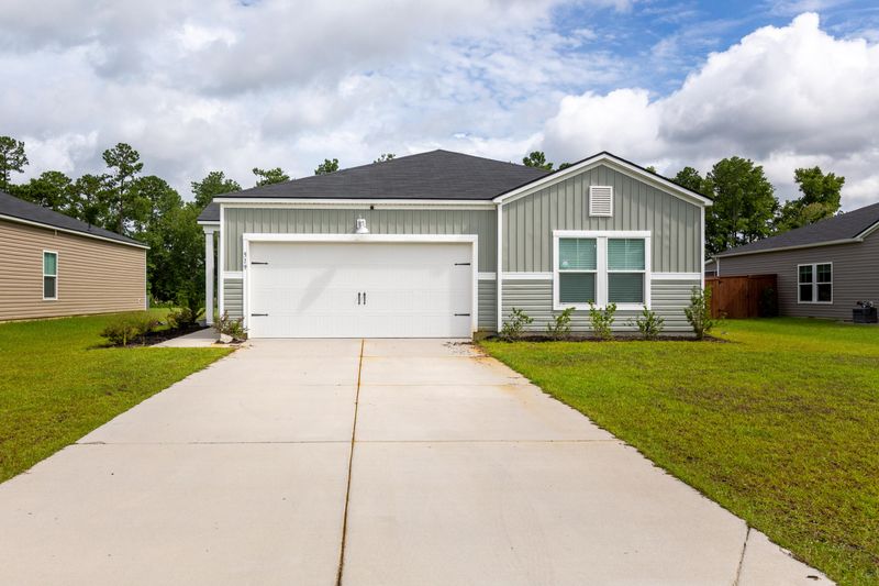 519 Spanish Wells Rd, Summerville, SC 29486