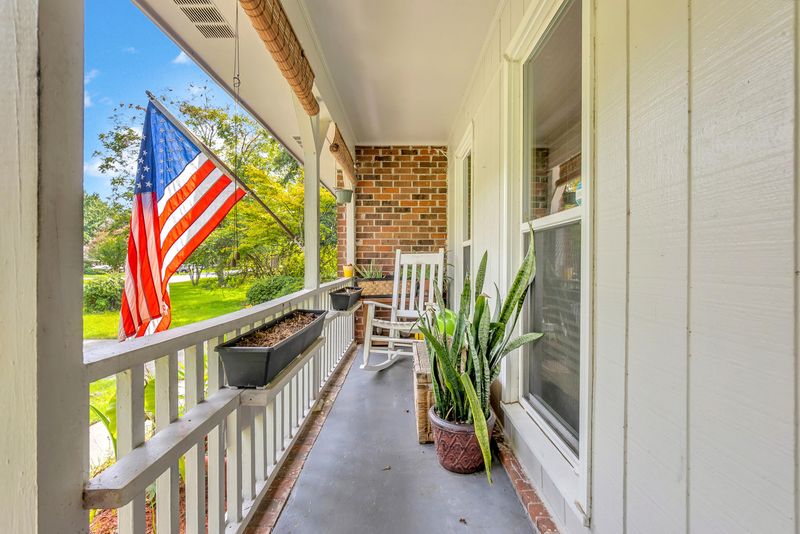 108 Four Iron Dr, Summerville, SC 29483