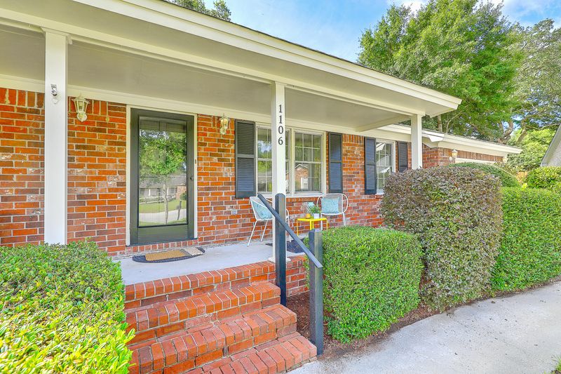 1106 Calm Water Ct, Mount Pleasant, SC 29464