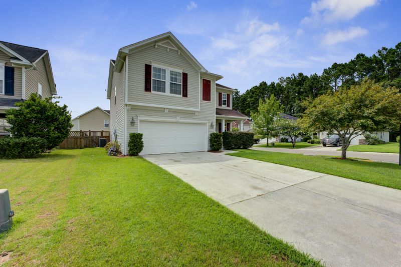 300 Evesham Ave, Moncks Corner, SC 29461