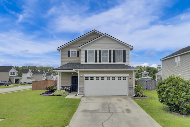 436 Watershed Dr, Goose Creek, SC 29445