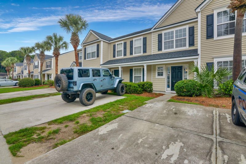 1316 Island Club Dr #C, Charleston, SC 29492