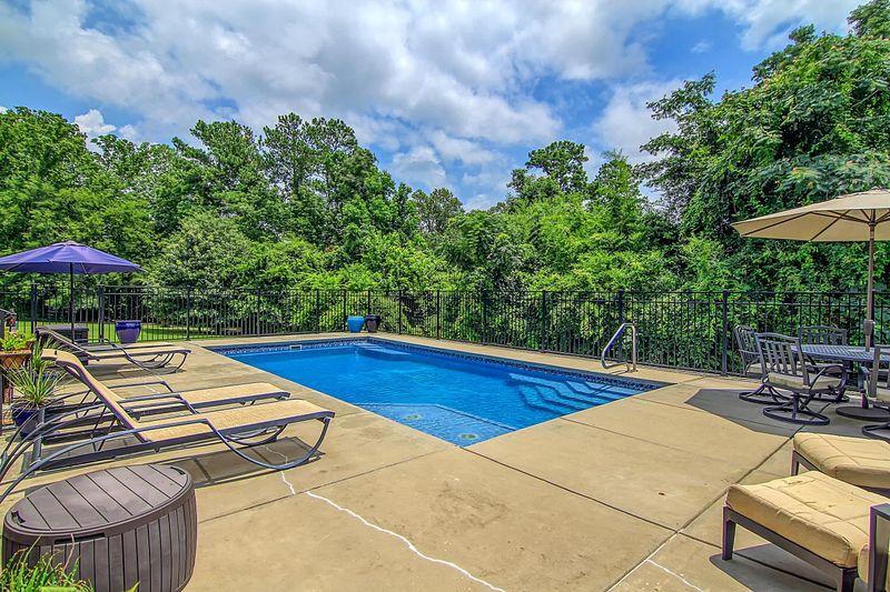 141 Nicholas Rd, Moncks Corner, SC 29461