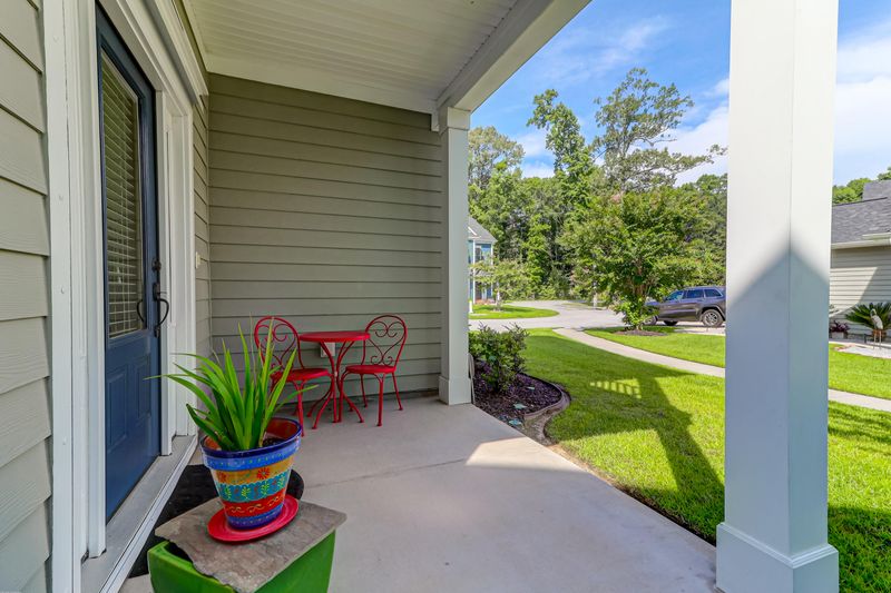 2402 Lilytree Dr, Charleston, SC 29414