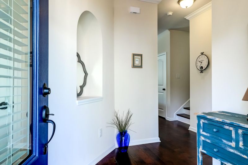2402 Lilytree Dr, Charleston, SC 29414