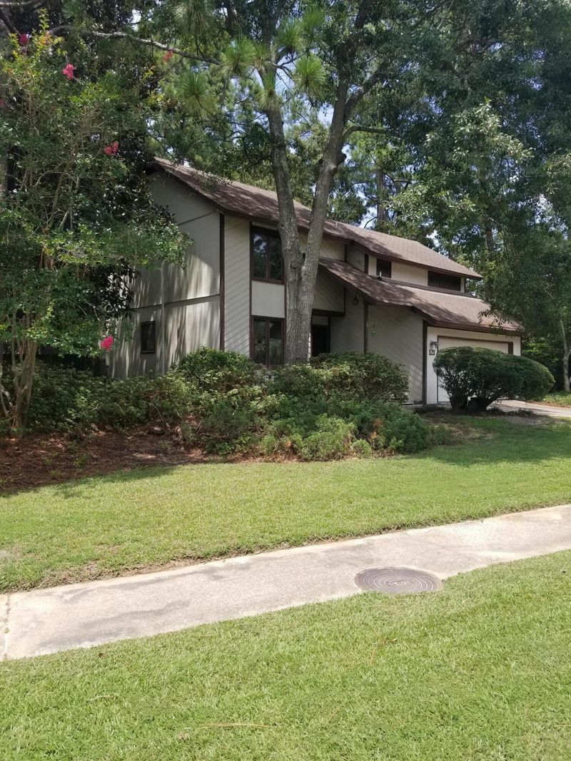 121 Durham Dr, Goose Creek, SC 29445