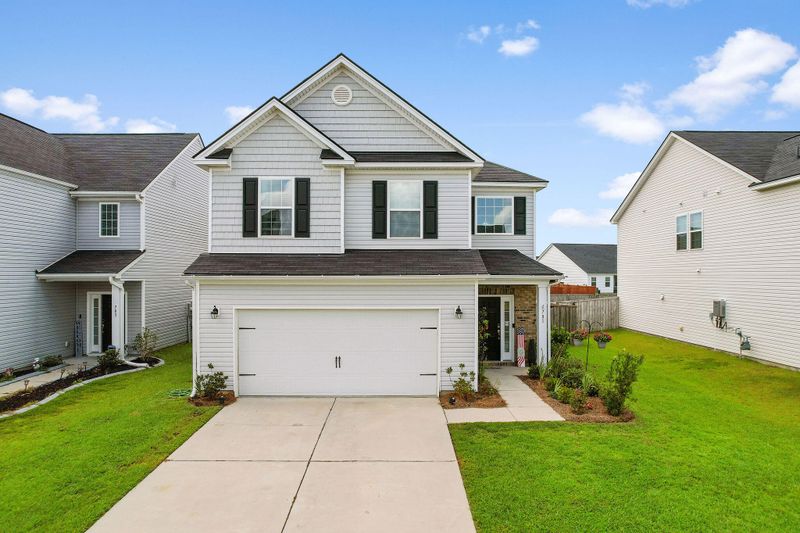 781 Redbud Ln, Summerville, SC 29486