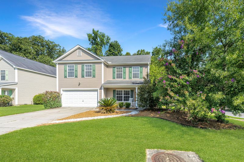 100 Hammerbeck Rd, Summerville, SC 29483