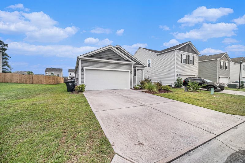 9699 Crofton Dr, Ladson, SC 29456