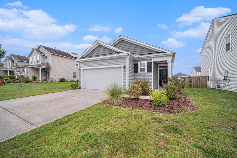 9699 Crofton Dr, Ladson, SC 29456