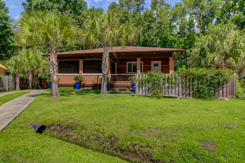 2101 Paw Paw Pl, North Charleston, SC 29420