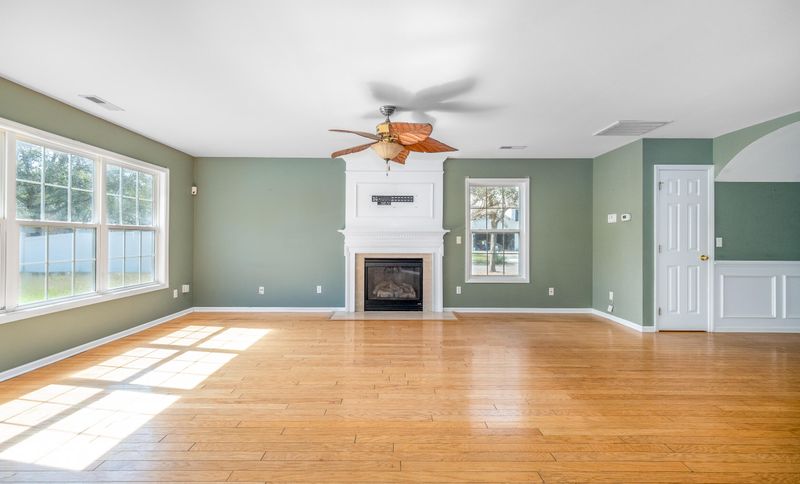 4801 Harvest Moon Ct, Summerville, SC 29485