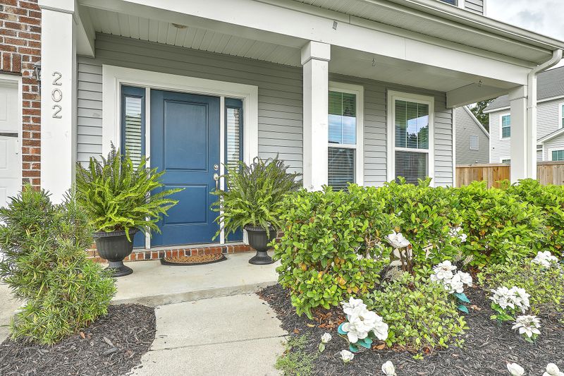 202 Charlesfort Way, Moncks Corner, SC 29461