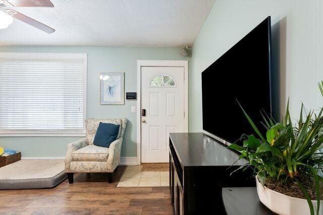 220 Barshay Dr, Summerville, SC 29483