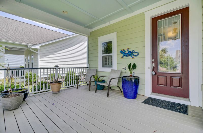 621 Van Buren Dr, Summerville, SC 29486