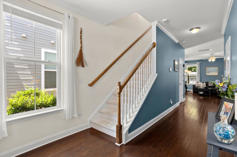 221 Larissa Dr, Charleston, SC 29414
