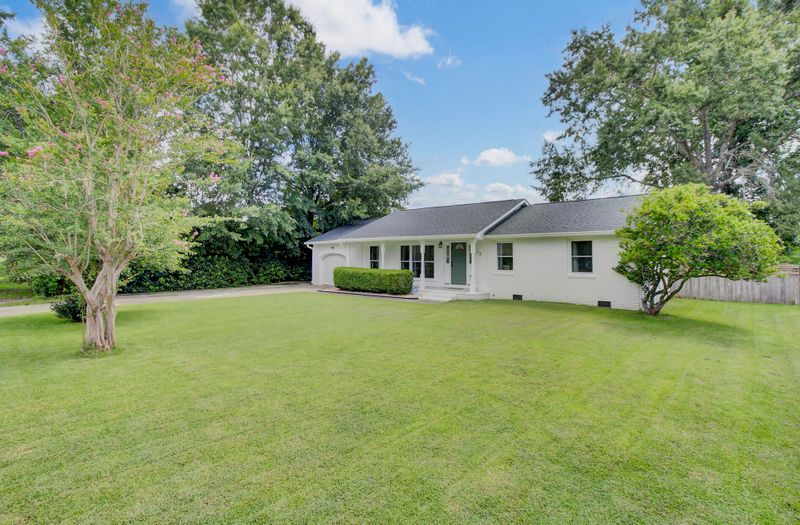 113 Mellard Dr, Goose Creek, SC 29445