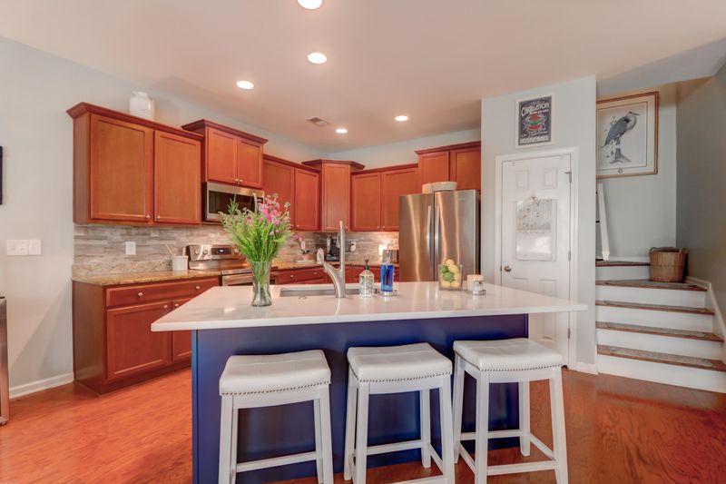 3073 Park W Blvd, Mount Pleasant, SC 29466