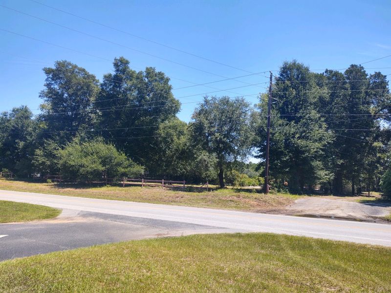 808 Highway 174, Edisto Island, SC 29438