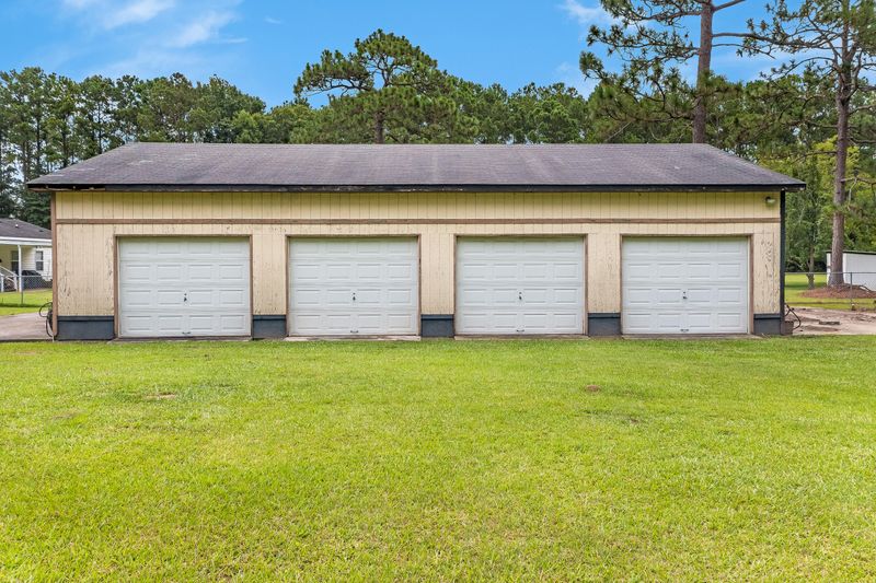 110 Elrod Dr, Goose Creek, SC 29445