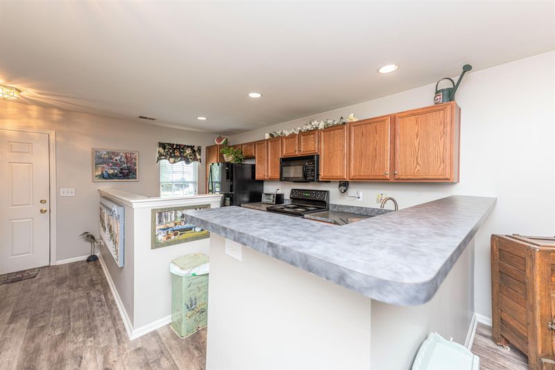 801 Buckthorn Cir, Summerville, SC 29483
