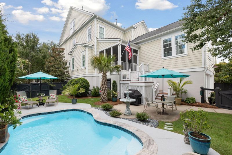 1415 Smythe St, Daniel Island, SC 29492