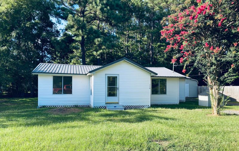 110 Boss Ln, Moncks Corner, SC 29461