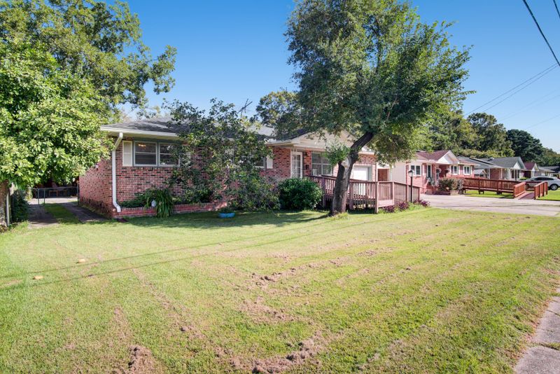 4228 Marilyn Dr, North Charleston, SC 29418