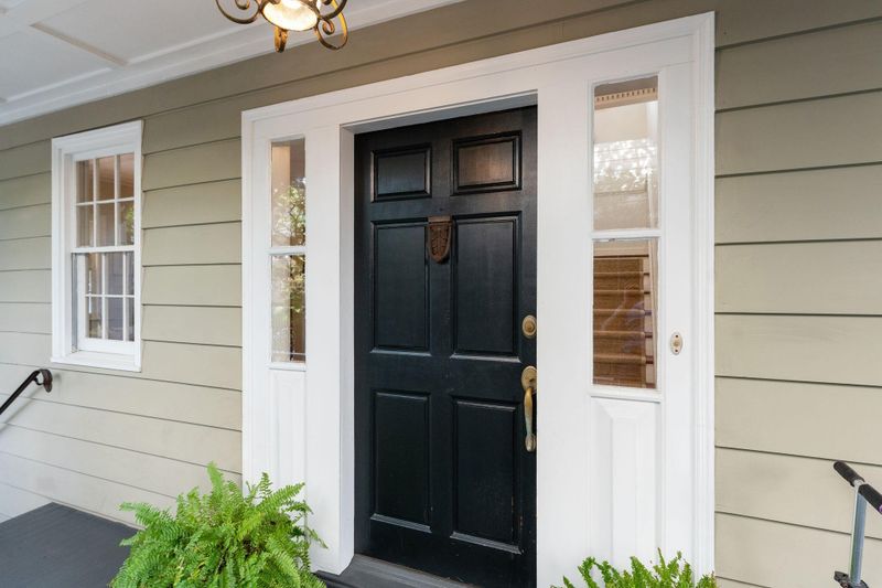 5 Short St, Charleston, SC 29401